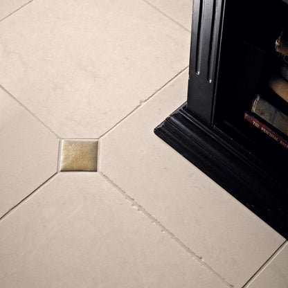 Small Foundry Cabochon Inset