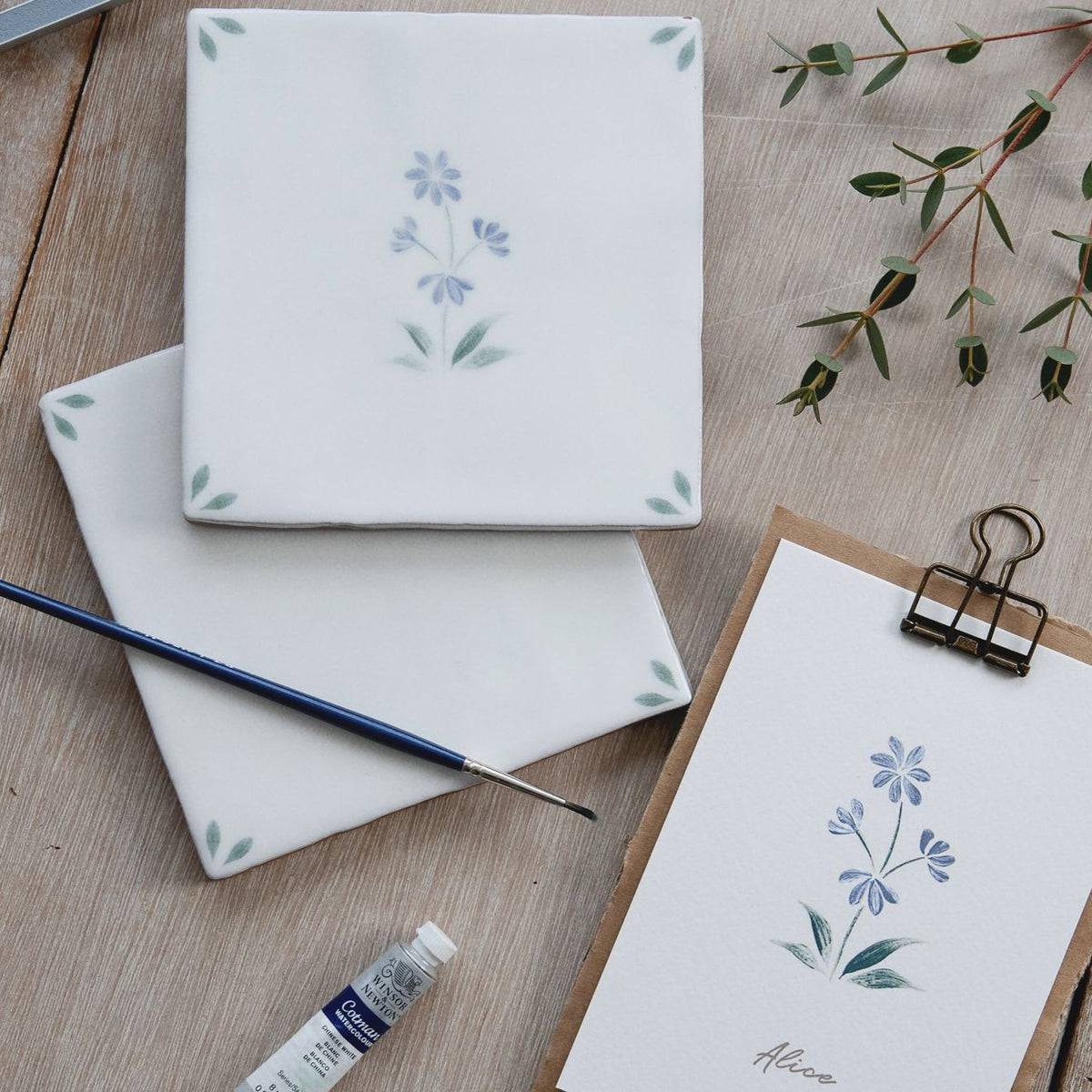 Spring Alice 13 x 13cm white ceramic tile with blue and green floral design