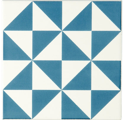 St Malo Blue on Brilliant White