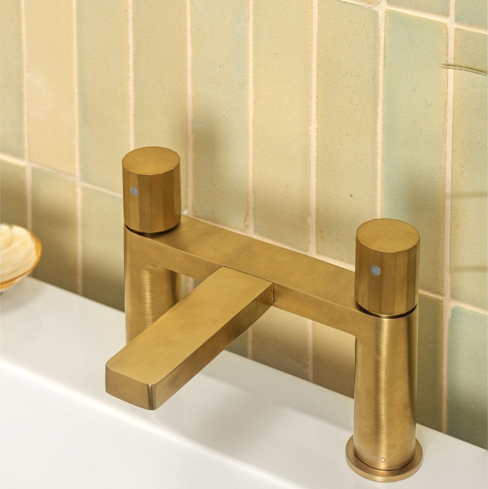 Stone Glaze Ceramic Chambray Gloss Brick