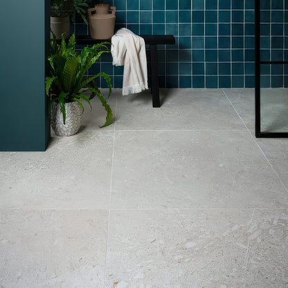 Tisbury Porcelain 80 x 80cm