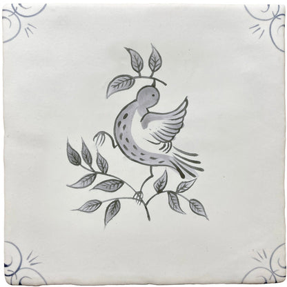 Traditional English Delft Dove