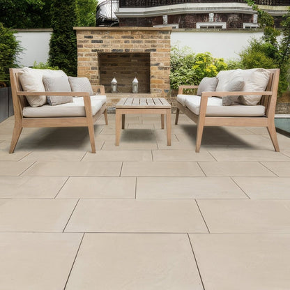Trafalgar Sandstone Etched Paving