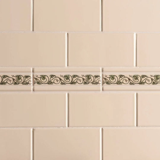 Trailing Ivy, Green Classical Decorative Border, on County White - alternate view