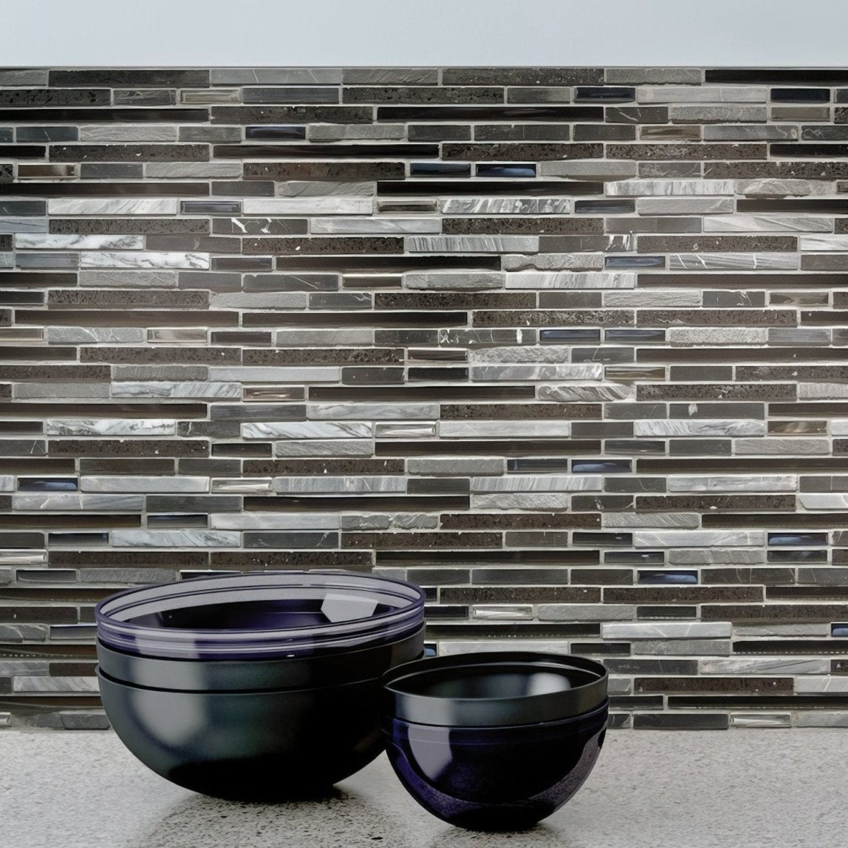 Trip Lluvia Negra Mosaic black and silver metallic mosaic with three black glass bowls