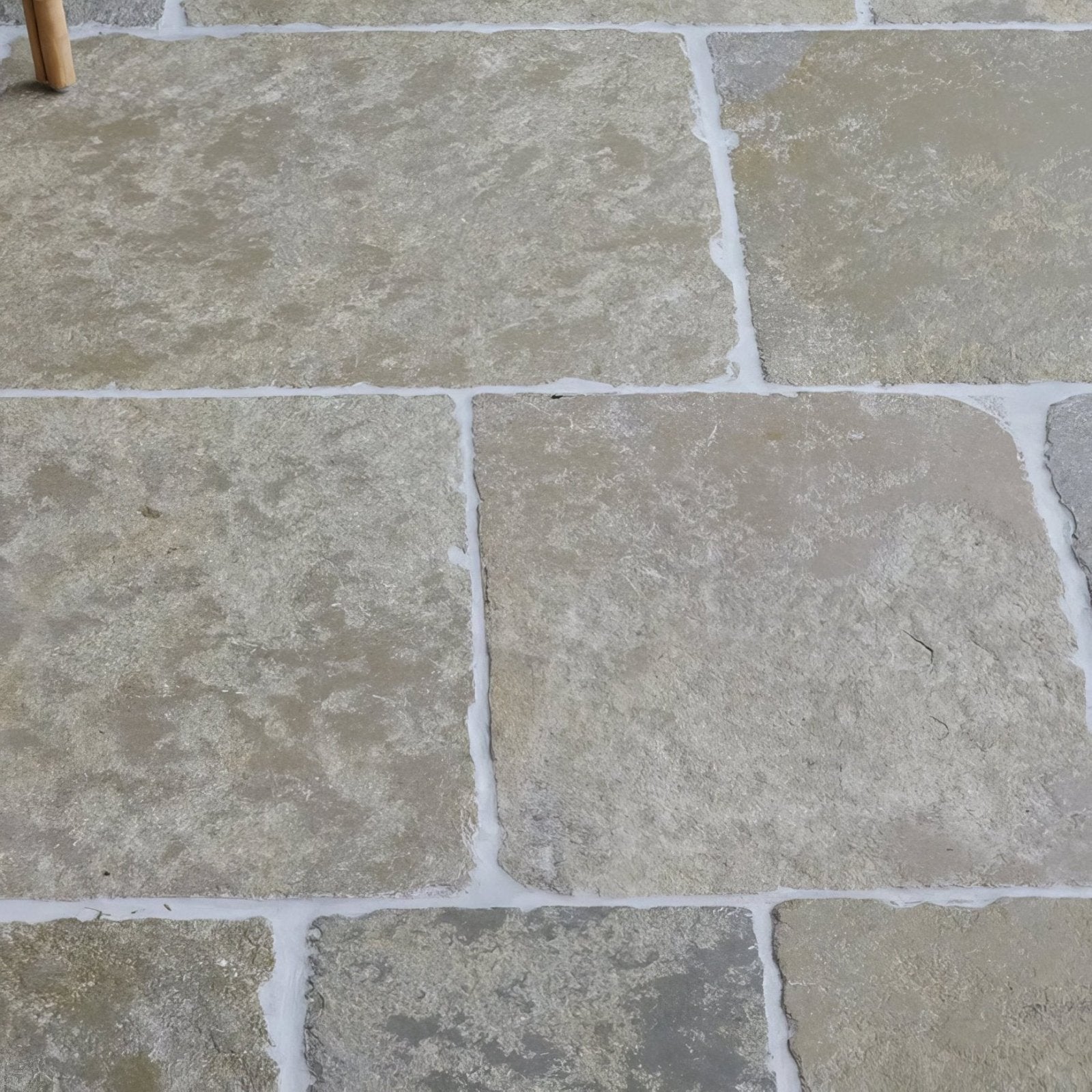 Trusloe Limestone Seasoned Finish