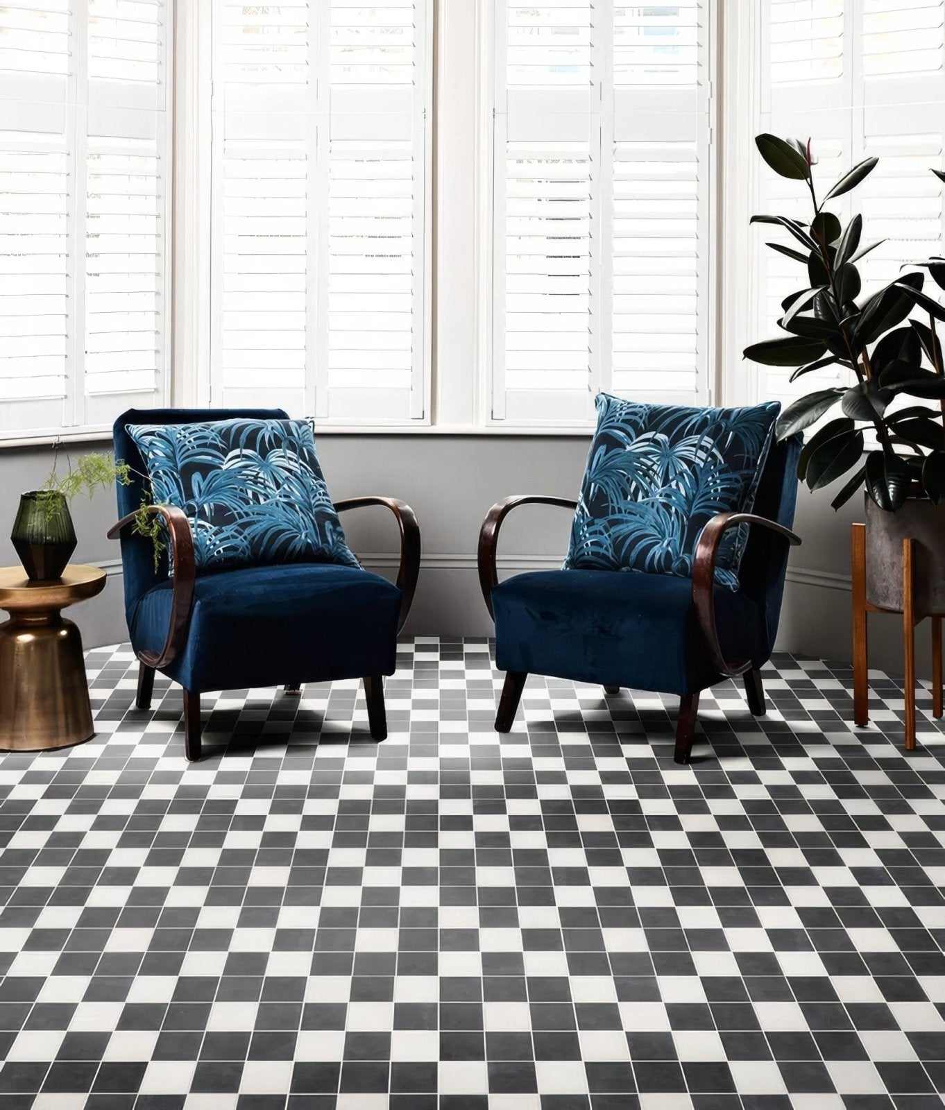 Victorian Style Porcelain Chess Mono B