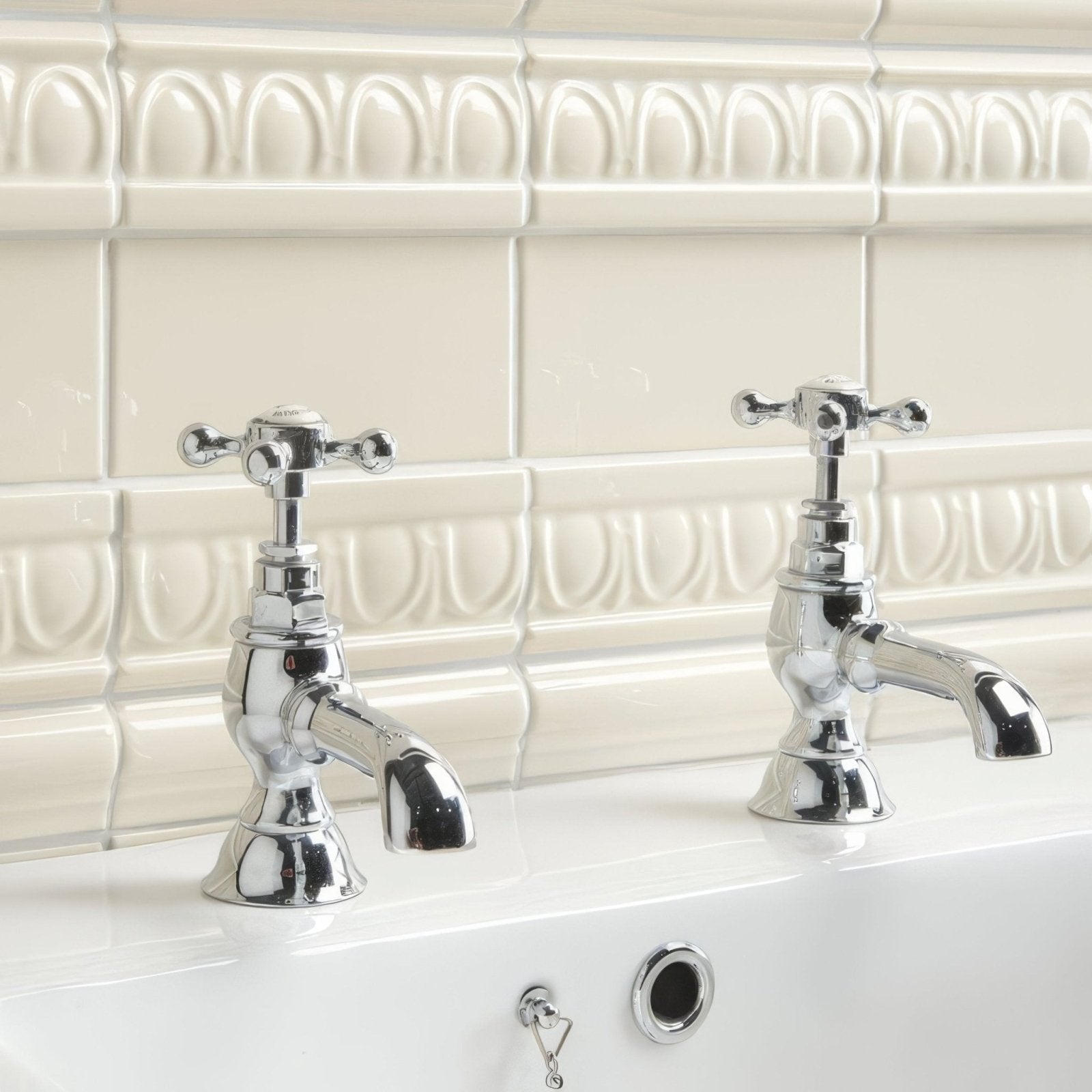 Vintage White Half Tile