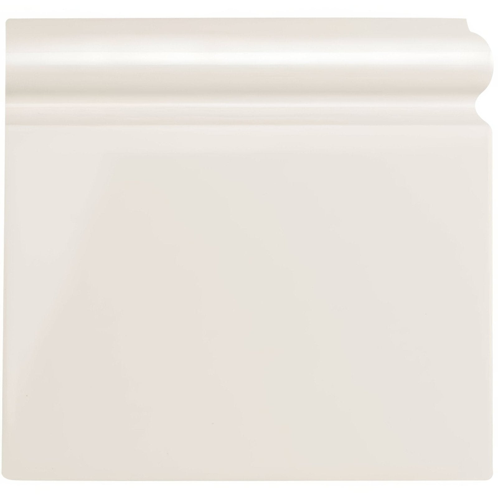 Vintage White Skirting Right Corner