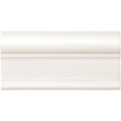 Vintage White Victoria Moulding