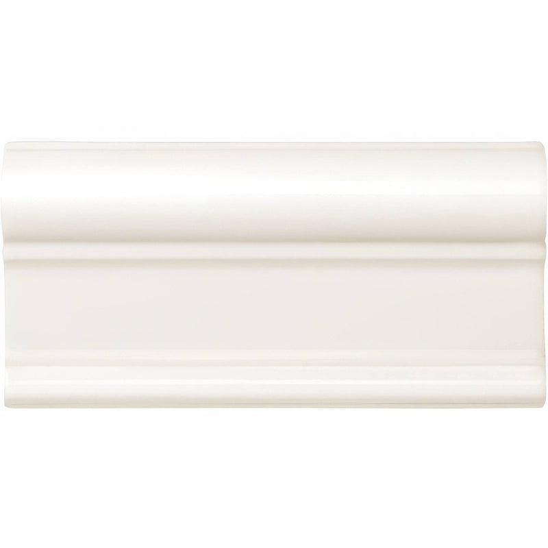 Vintage White Victoria Moulding