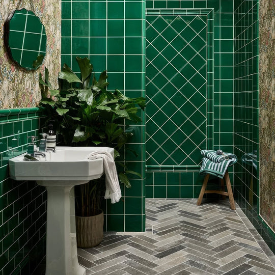 Victorian Style™ Wall Ceramic Emerald Green Square Crackle Glaze