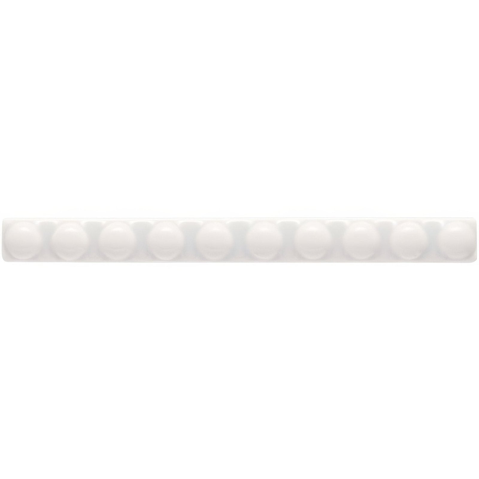 White ceramic bead rail with evenly spaced rounded spherical beads for waveney empire decorative trim
