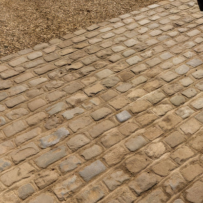 Windsor Sandstone Cobble Reclaimed & Sawn