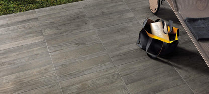 Axis Outdoor – Grey Timber 20mm