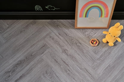 Brecon Whisper Oak Herringbone