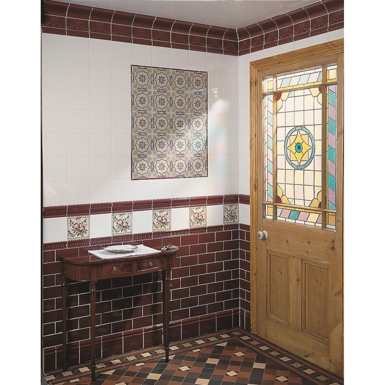 Burgundy Plain Cornice