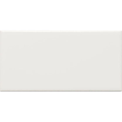 Daisy Satin Half Tile