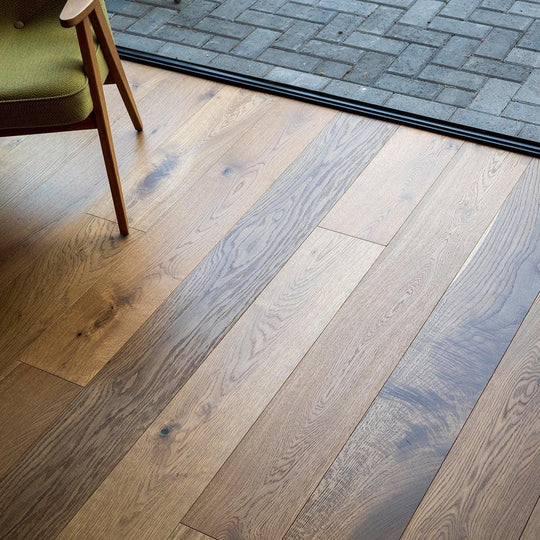 DC201 Smoked Oak - alternate view
