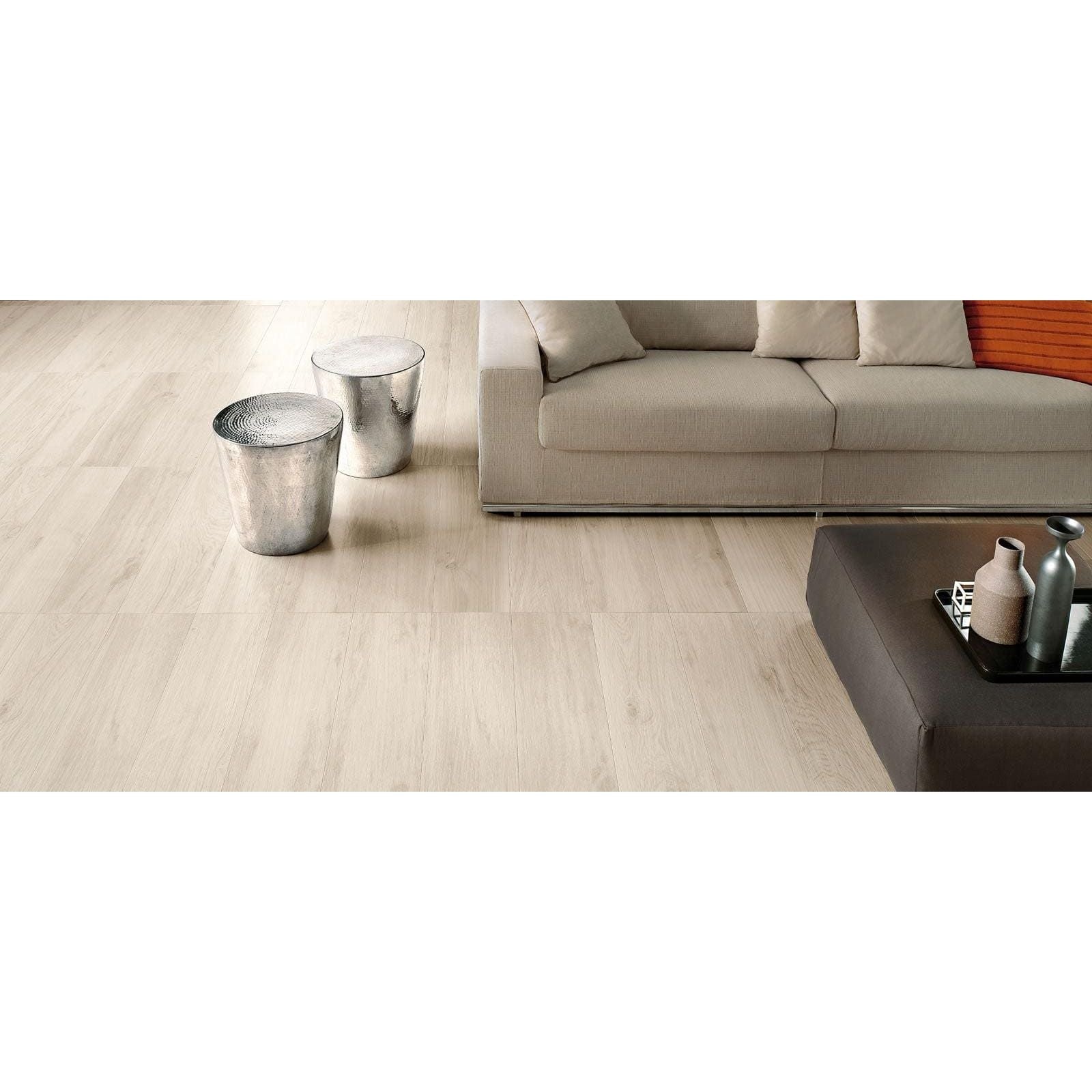 Etic Rovere Bianco Matt light wood-effect porcelain floor tiles with a subtle grain pattern