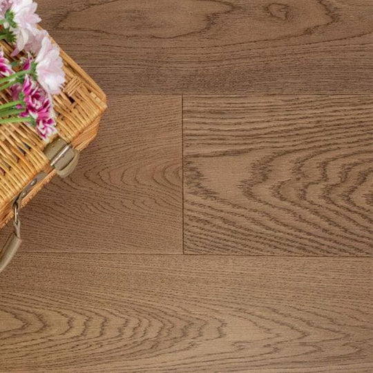 Harlech Biscotti Oak - alternate view
