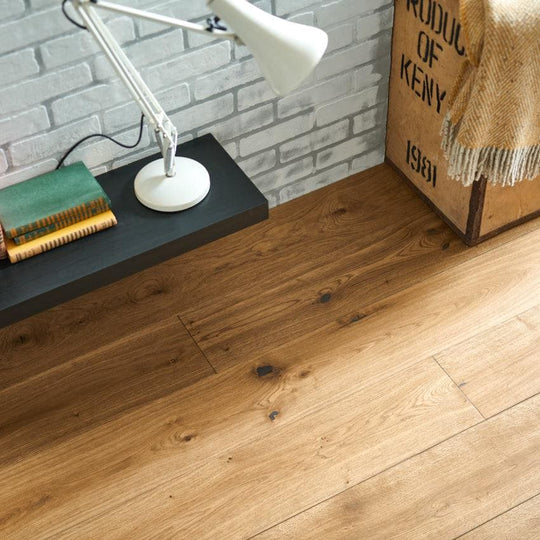 Harlech Smoked Oak - alternate view