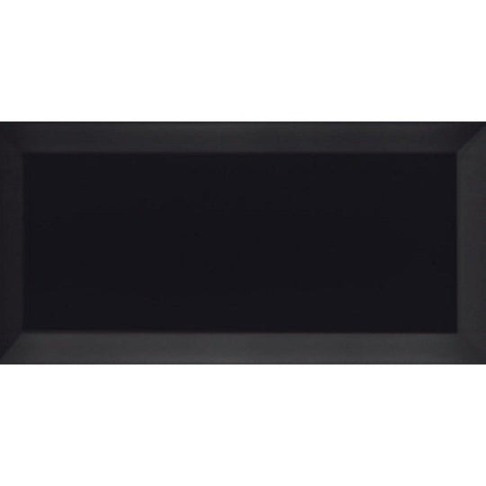 Metro Black Matt