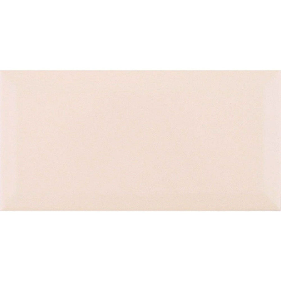 Metro Light Pink Gloss light pink gloss ceramic tile with a smooth glossy finish