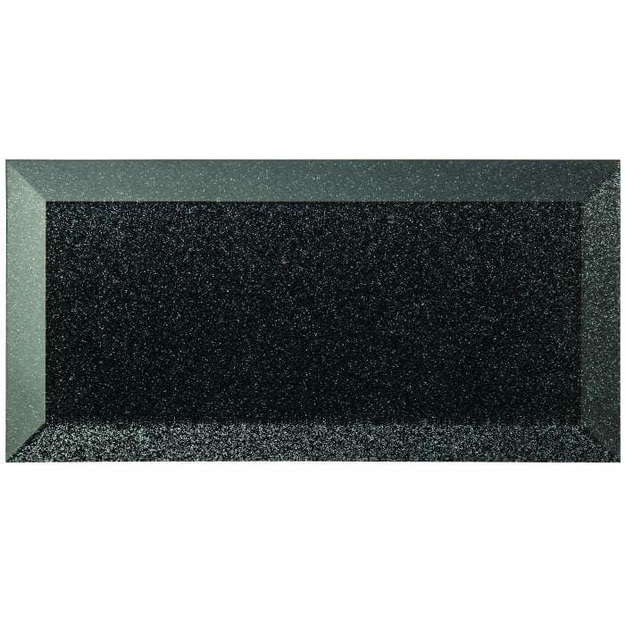 Mira Metallic Glass Bevel 200 x 100mm – close-up detail