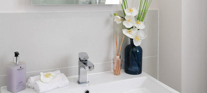 Select Bianco Matt 30 x 60cm