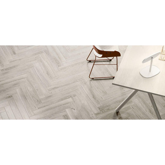 Tree-Charme White Matt