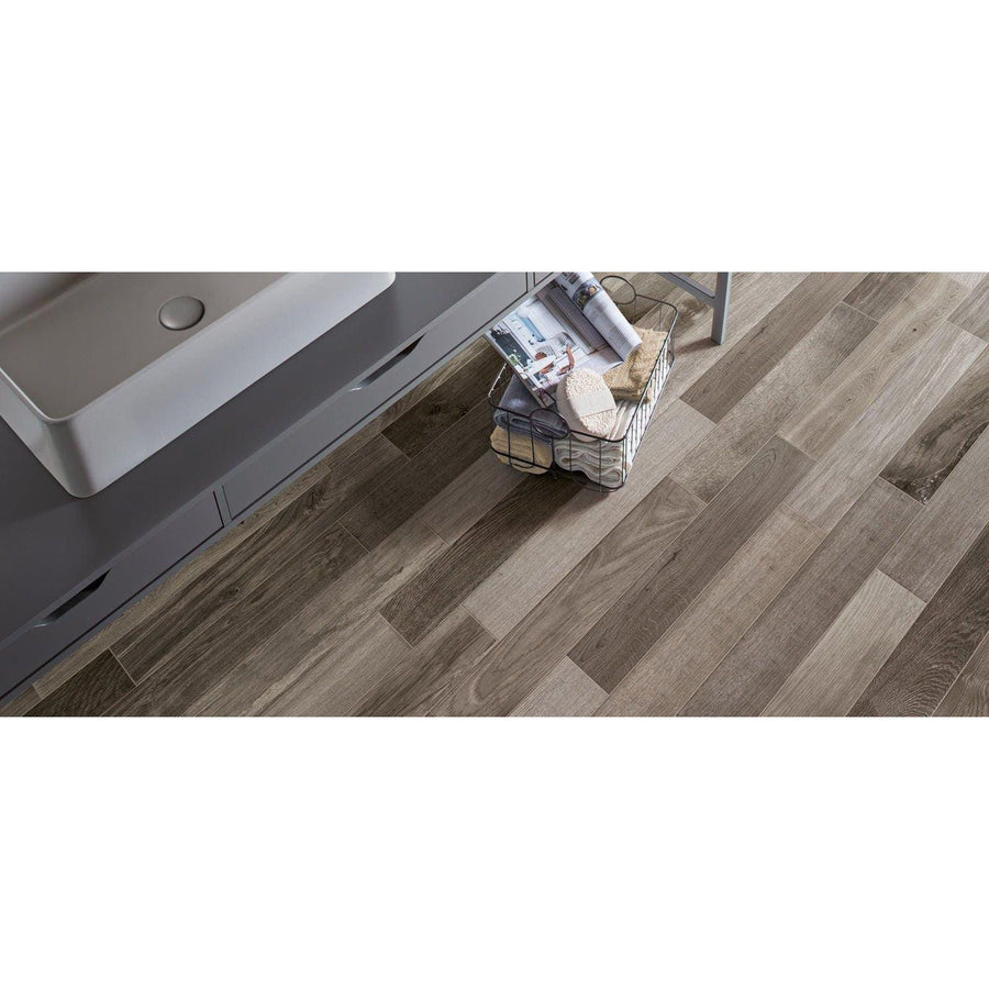 Tree-fusion grey gray wood-look vinyl plank flooring with natural grain pattern for durable interior use