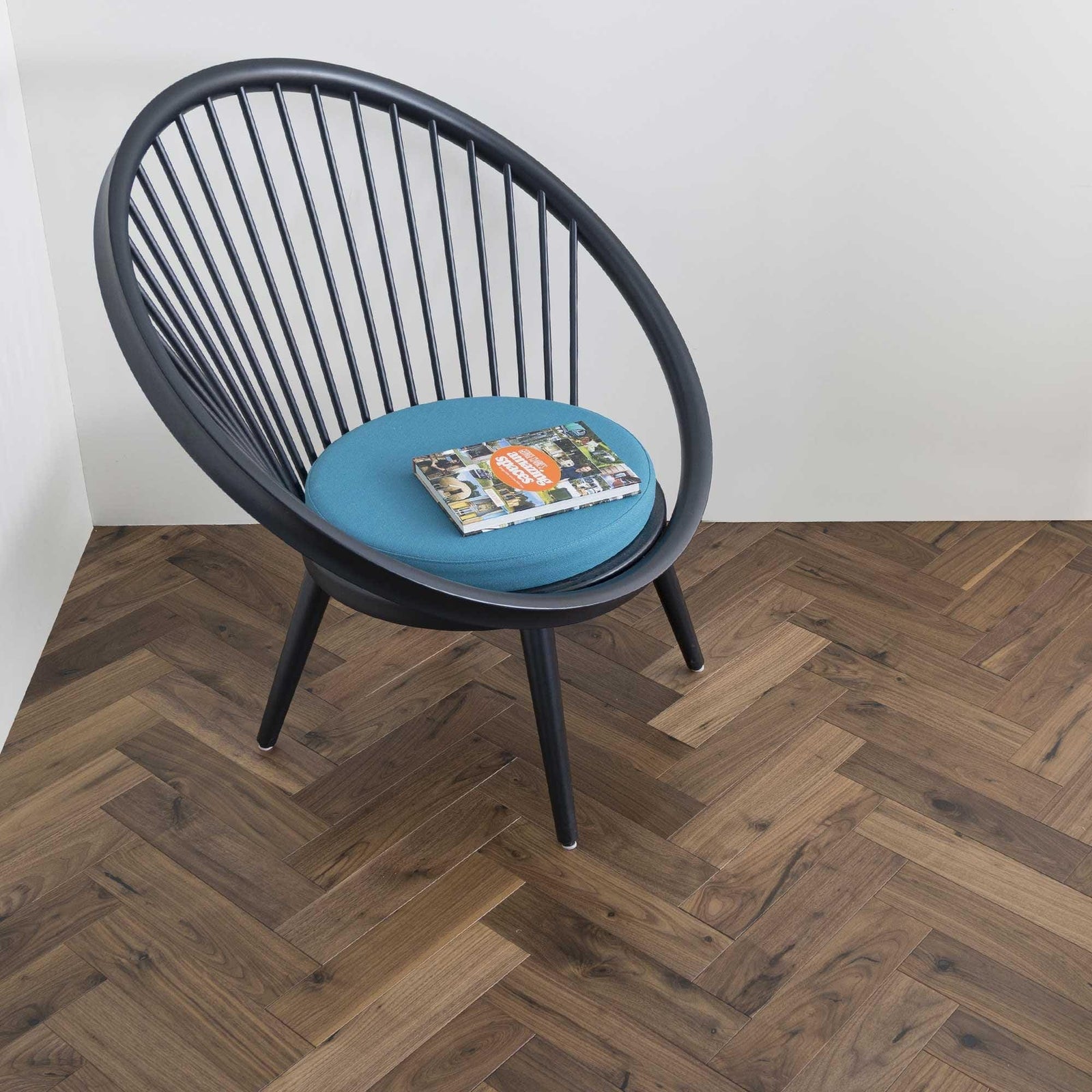 ZB205 Black Walnut – detail view 4